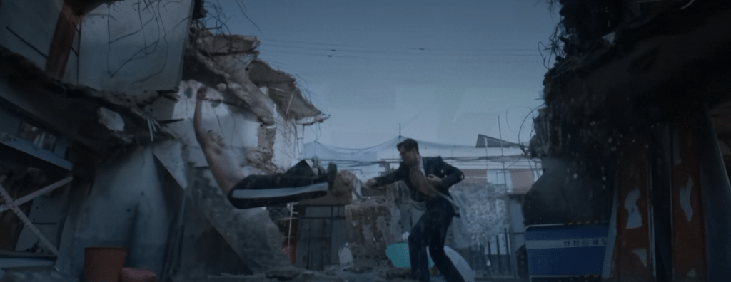 Agent Kim Reactivated recensione serie Netflix scena di azione combattimento