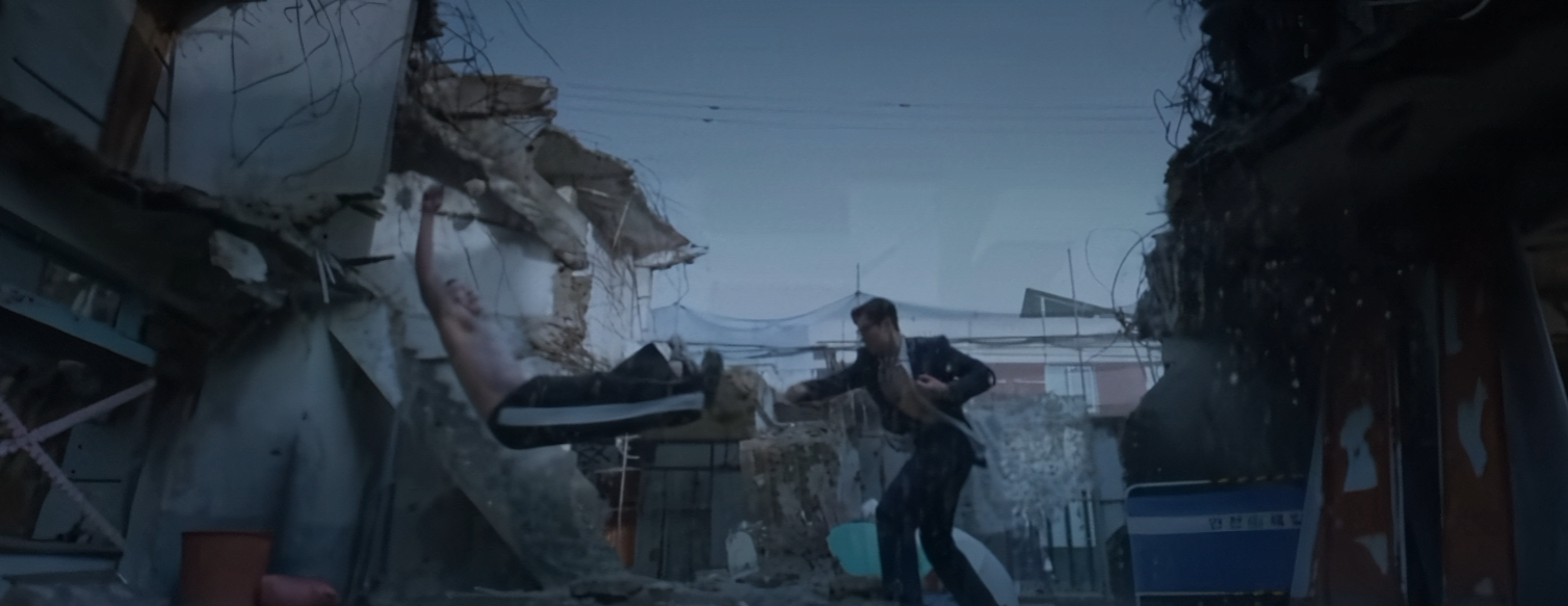 Agent Kim Reactivated recensione serie Netflix scena di azione combattimento