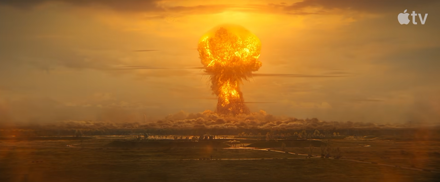 Recensione finale Silo 3 spiegazione episodi 6-10 e esplosione nucleare del passato 2049